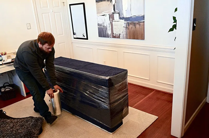 Handy Guys Moving